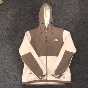 Women’s hooded North Face zip up